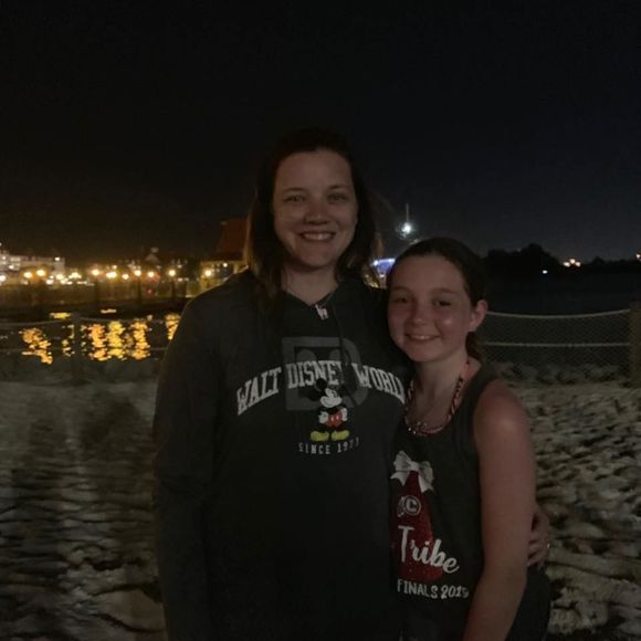 Meet your Posher, Lesli - Picture 1 of 1